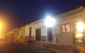 Casa Nica Leon Hostel